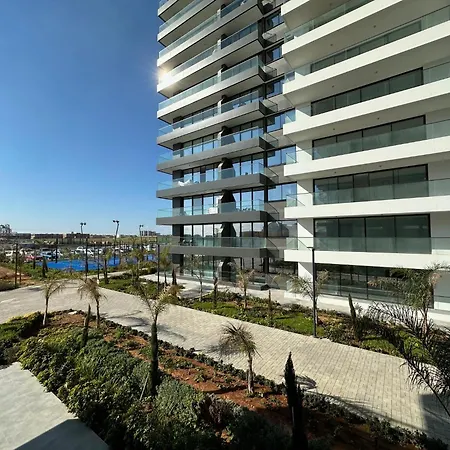 Grand Sapphire Luxury By Myguest Cyprus Apartment