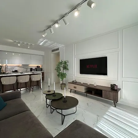 Apartment Grand Sapphire Luxury By Myguest Cyprus