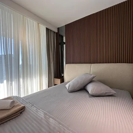 Grand Sapphire Luxury By Myguest Cyprus *