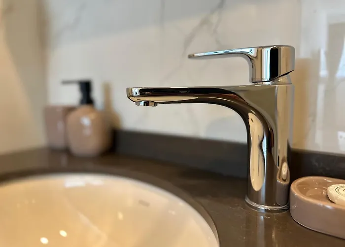 Grand Sapphire Luxury 2 By Myguest Cyprus アパート *