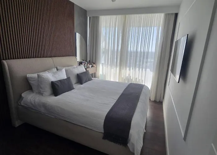 Grand Sapphire Luxury 2 By Myguest Cyprus アパート *