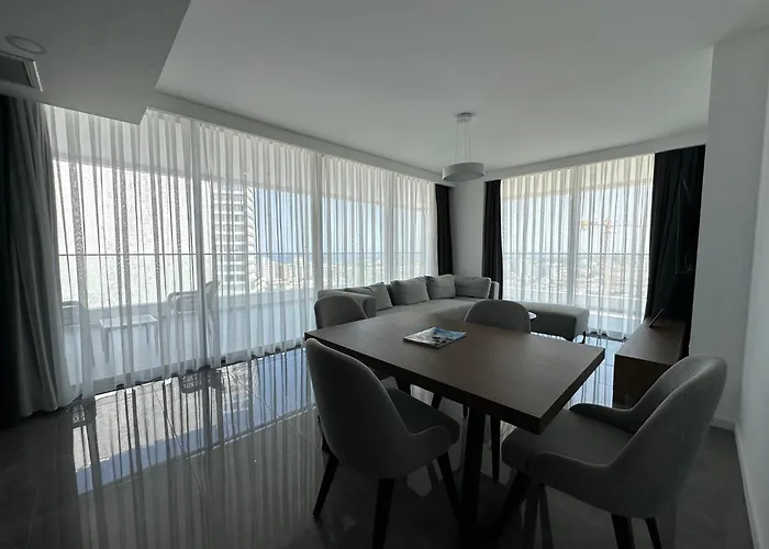 アパート Grand Sapphire Luxury 2 By Myguest Cyprus