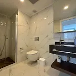 Grand Sapphire Luxury 2 By Myguest Cyprus