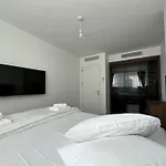 Grand Sapphire Luxury 2 By Myguest Cyprus