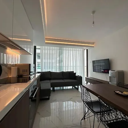 Apartament Grand Sapphire Luxury 2 By Myguest Cyprus