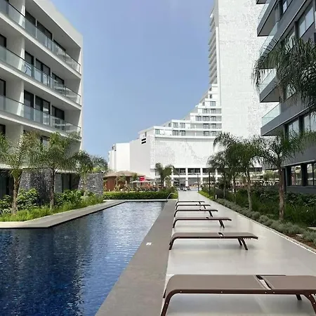 Grand Sapphire Luxury By Myguest Cyprus *
