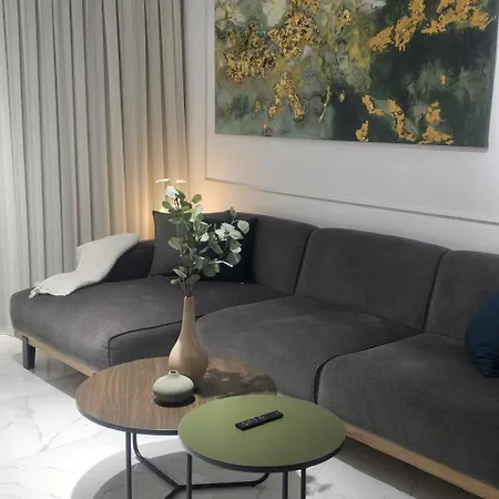 Grand Sapphire Luxury 2 By Myguest Cyprus