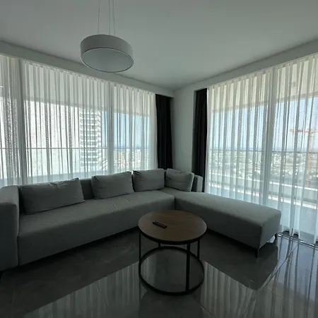 Apartament Grand Sapphire Luxury 2 By Myguest Cyprus