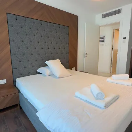Grand Sapphire Luxury 2 By Myguest Cyprus