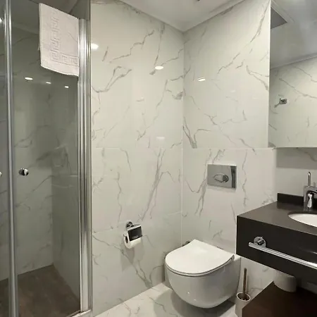 Grand Sapphire Luxury 2 By Myguest Cyprus Apartament *