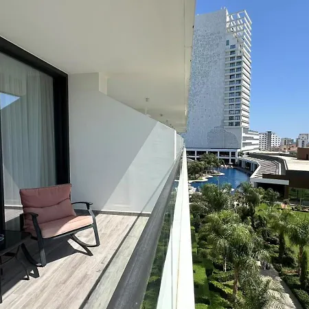 Grand Sapphire Luxury 2 By Myguest Cyprus