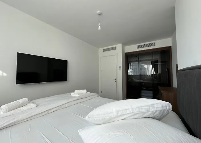 Grand Sapphire Luxury 2 By Myguest Cyprus