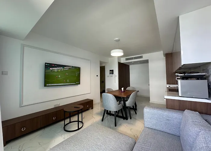 Grand Sapphire Luxury 2 By Myguest Cyprus *